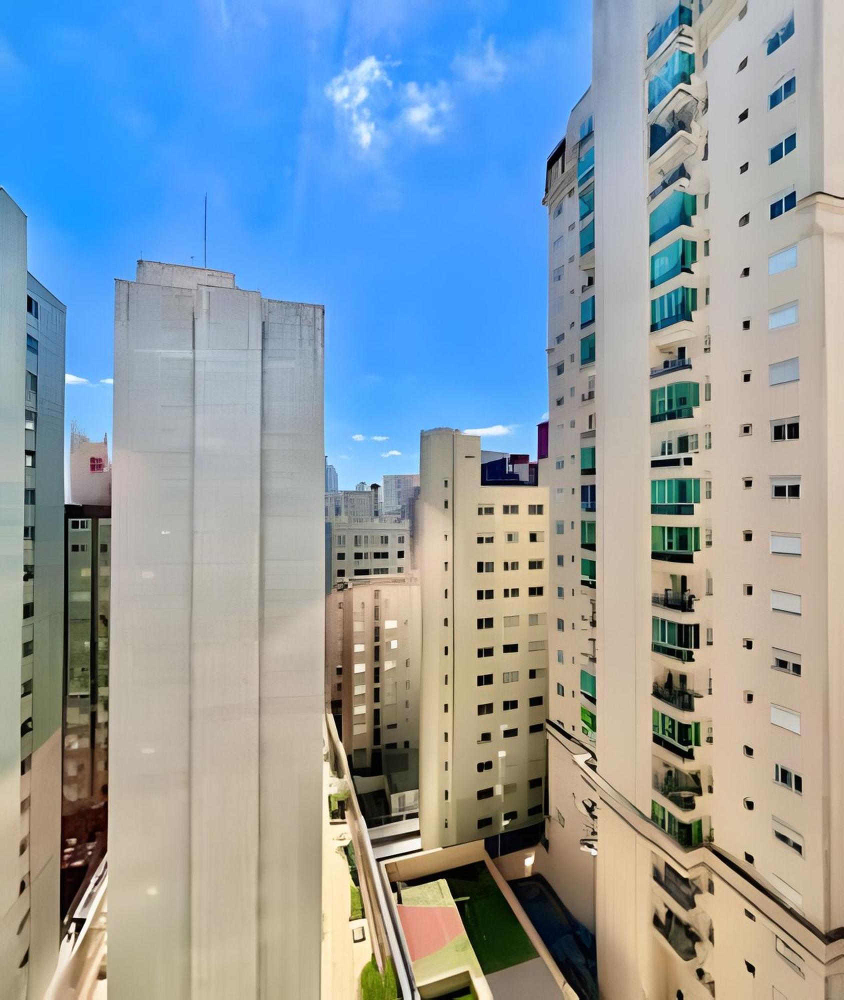 Thee Reed, C/ Ar Cond. Tecnologico E Inovador Apartamento Curitiba
